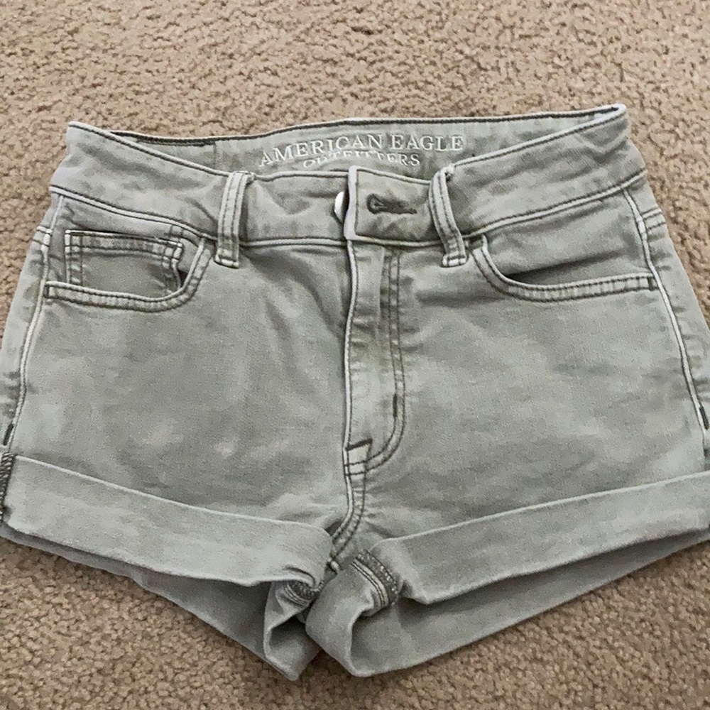American Eagle Green shorts Size 0